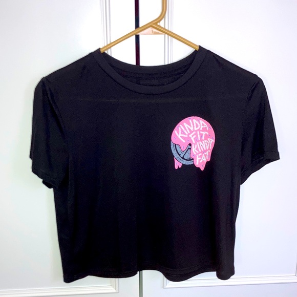 🍩🍩Super Soft Crop Top🍩🍩 - Picture 1 of 3